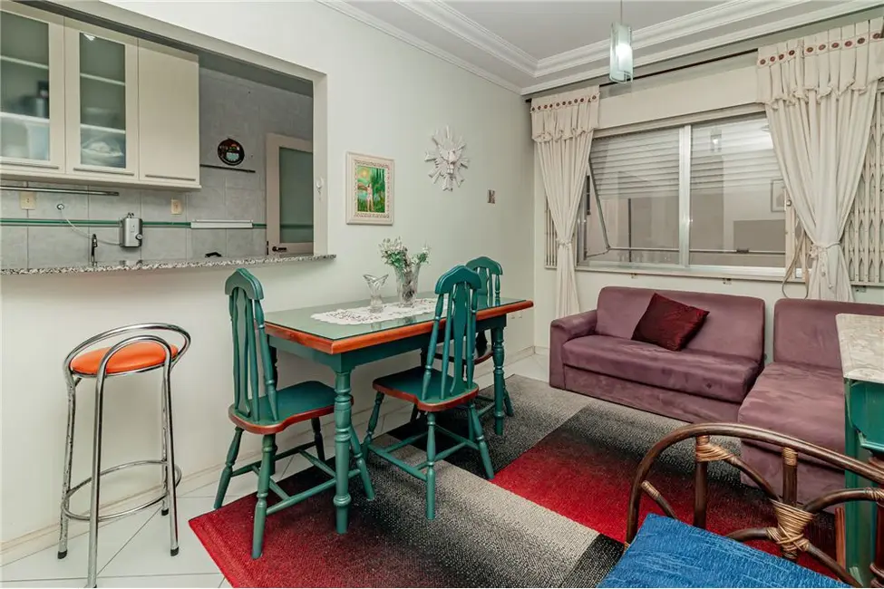 Apartamento com 2 quartos à venda, 66m2 em Menino Deus, Porto Alegre - RS - imagem 4 Foto 4 de Apartamento com 2 quartos à venda, 66m2 em Menino Deus, Porto Alegre - RS