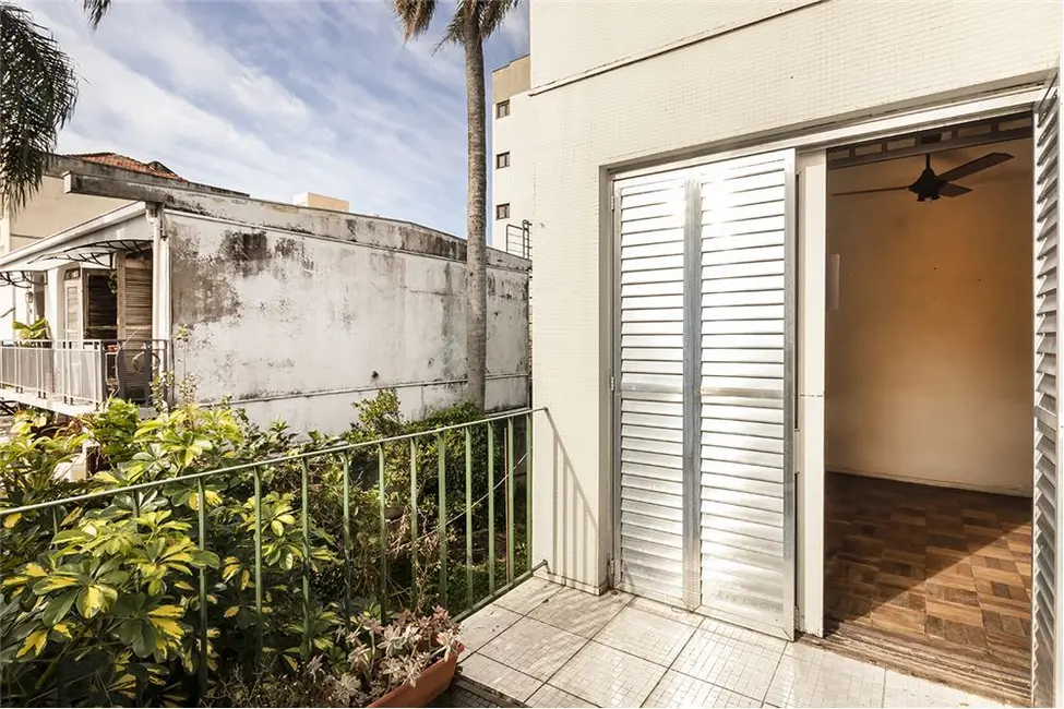 Apartamento com 3 quartos à venda, 91m2 em Menino Deus, Porto Alegre - RS - imagem 5 Foto 5 de Apartamento com 3 quartos à venda, 91m2 em Menino Deus, Porto Alegre - RS