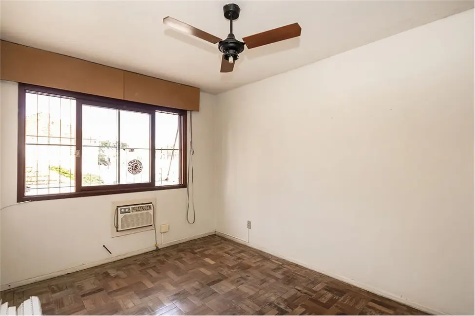 Apartamento com 3 quartos à venda, 91m2 em Menino Deus, Porto Alegre - RS - imagem 7 Foto 7 de Apartamento com 3 quartos à venda, 91m2 em Menino Deus, Porto Alegre - RS