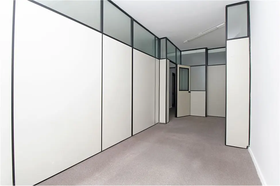 Foto 5 de Sala Comercial à venda, 54m2 em Centro Histórico, Porto Alegre - RS