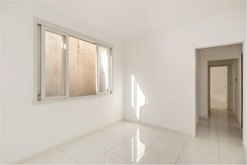 Apartamento com 2 quartos à venda, 51m2 em Centro Histórico, Porto Alegre - RS - imagem 7 Foto 7 de Apartamento com 2 quartos à venda, 51m2 em Centro Histórico, Porto Alegre - RS