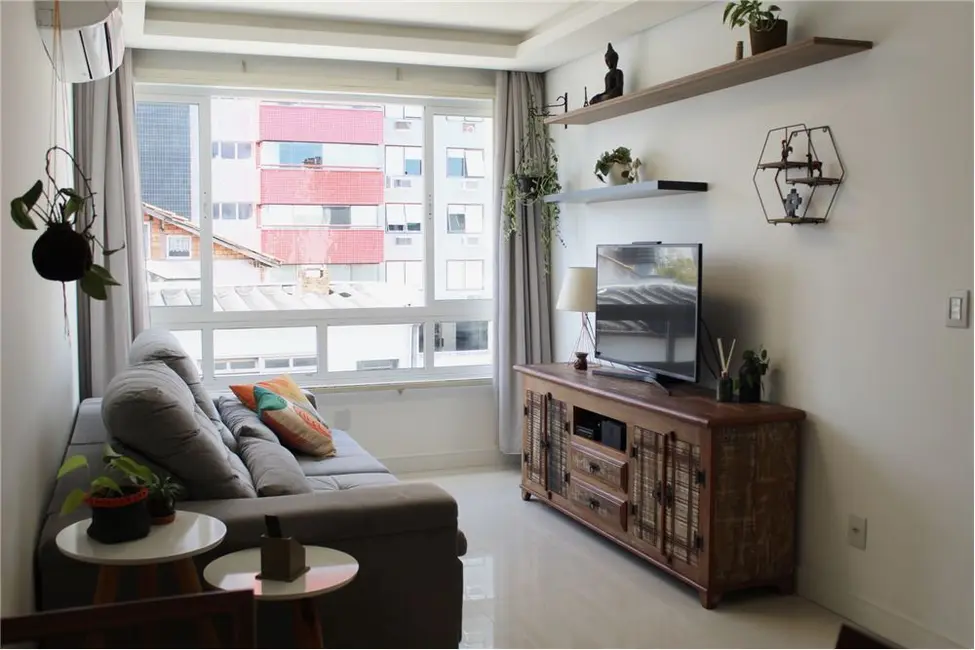 Foto 4 de Apartamento com 2 quartos à venda, 65m2 em Santana, Porto Alegre - RS