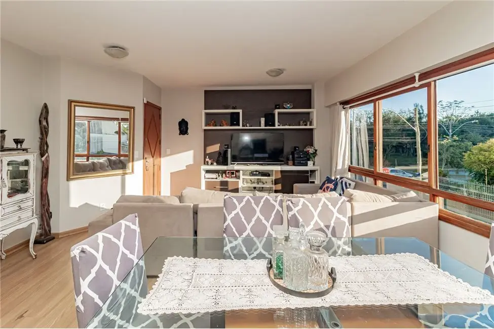 Foto 5 de Apartamento com 3 quartos à venda, 131m2 em Jardim Itu, Porto Alegre - RS