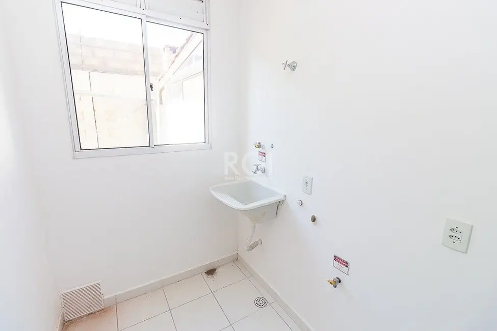 Foto 7 de Apartamento com 2 quartos à venda, 43m2 em São Sebastião, Porto Alegre - RS