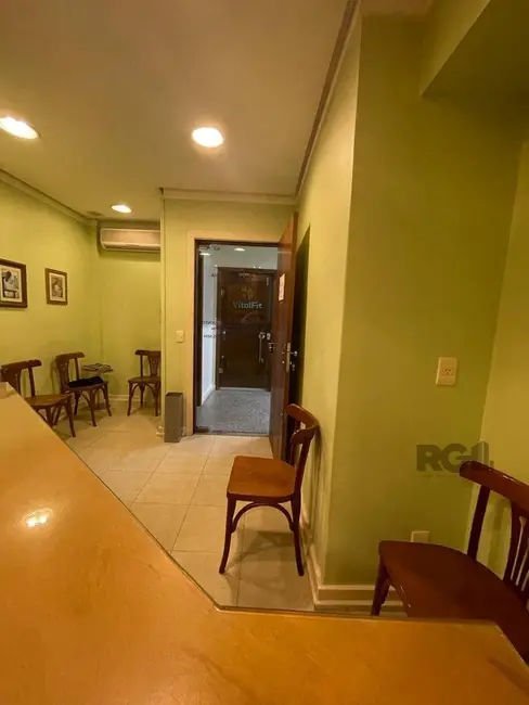 Sala Comercial à venda, 47m2 em Centro Histórico, Porto Alegre - RS - imagem 7 Foto 7 de Sala Comercial à venda, 47m2 em Centro Histórico, Porto Alegre - RS