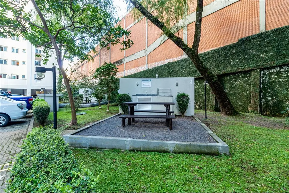 Apartamento com 2 quartos à venda, 70m2 em Passo da Areia, Porto Alegre - RS - imagem 3 Foto 3 de Apartamento com 2 quartos à venda, 70m2 em Passo da Areia, Porto Alegre - RS