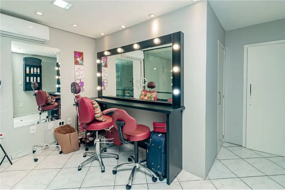 Foto 8 de Sala Comercial à venda, 80m2 em Jardim Itu, Porto Alegre - RS