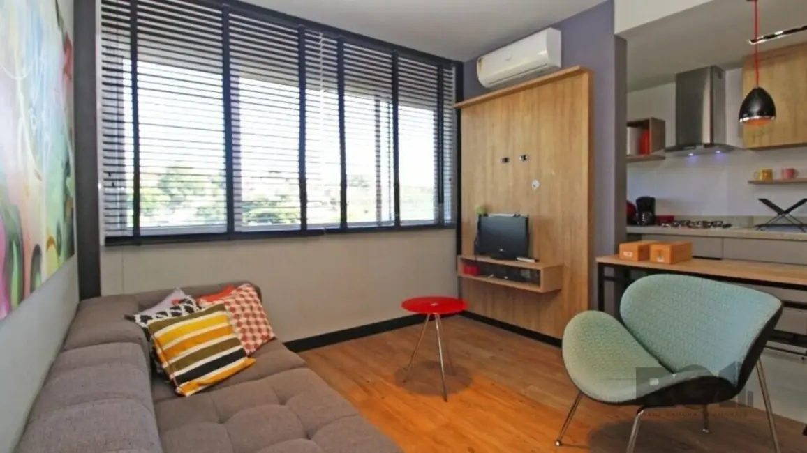 Foto 1 de Apartamento com 2 quartos à venda, 59m2 em Teresópolis, Porto Alegre - RS
