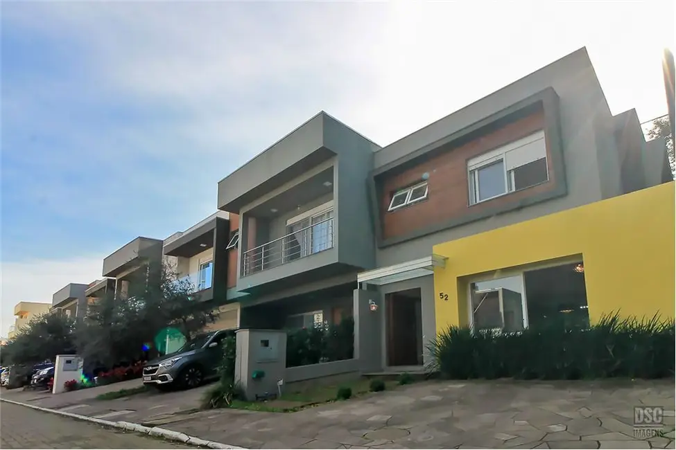 Foto 3 de Casa com 3 quartos à venda, 165m2 em Hípica, Porto Alegre - RS