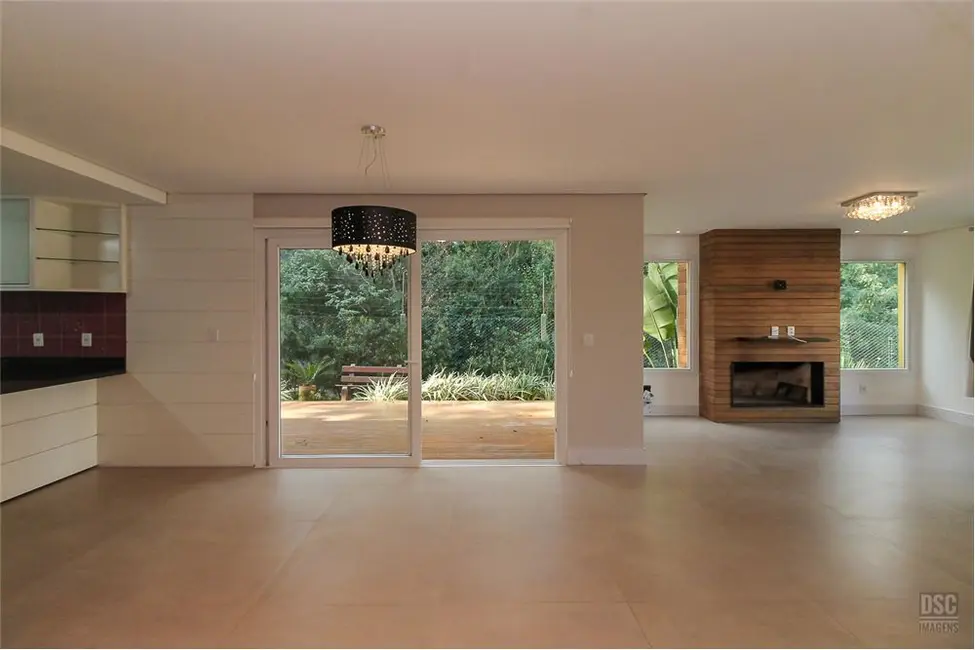 Foto 8 de Casa com 3 quartos à venda, 165m2 em Hípica, Porto Alegre - RS