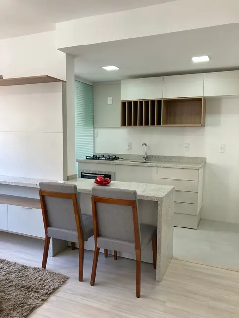 Apartamento com 3 quartos à venda, 76m2 em Higienópolis, Porto Alegre - RS - imagem 5 Foto 5 de Apartamento com 3 quartos à venda, 76m2 em Higienópolis, Porto Alegre - RS