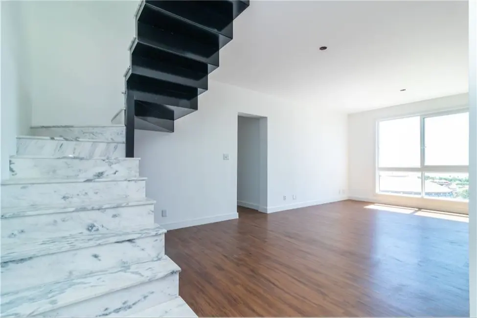 Apartamento com 3 quartos à venda, 223m2 em Santa Tereza, Porto Alegre - RS - imagem 3 Foto 3 de Apartamento com 3 quartos à venda, 223m2 em Santa Tereza, Porto Alegre - RS