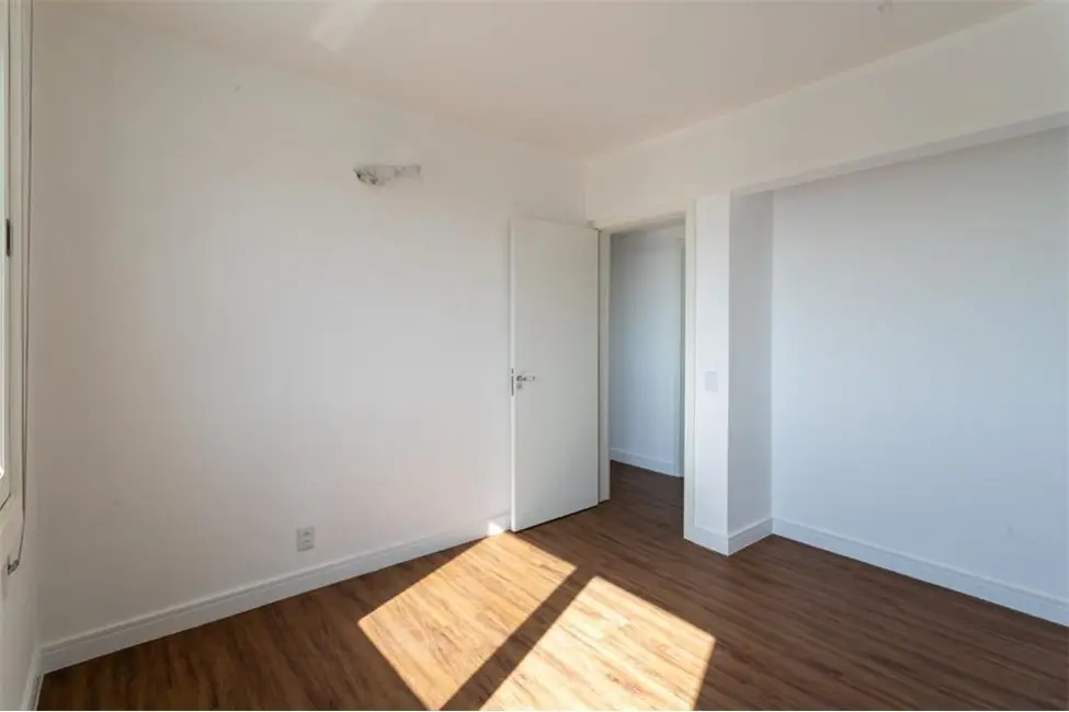 Apartamento com 3 quartos à venda, 223m2 em Santa Tereza, Porto Alegre - RS - imagem 6 Foto 6 de Apartamento com 3 quartos à venda, 223m2 em Santa Tereza, Porto Alegre - RS