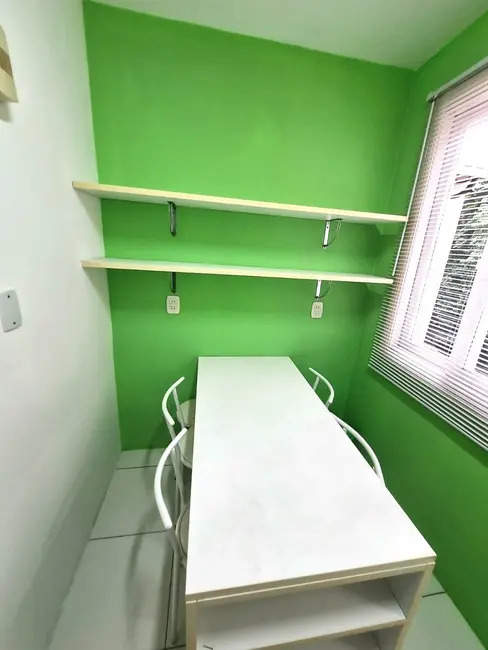 Foto 4 de Apartamento com 2 quartos à venda, 80m2 em Mont Serrat, Porto Alegre - RS