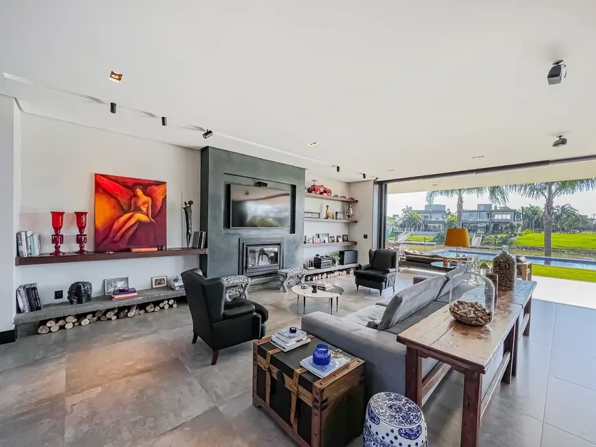 Foto 2 de Casa com 5 quartos à venda, 540m2 em Eldorado Do Sul - RS