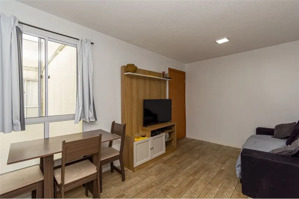 Foto 2 de Apartamento com 2 quartos à venda, 42m2 em São José, Canoas - RS