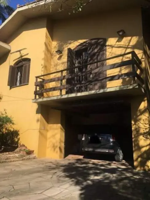 Casa com 2 quartos à venda, 164m2 em Cavalhada, Porto Alegre - RS - imagem 4 Foto 4 de Casa com 2 quartos à venda, 164m2 em Cavalhada, Porto Alegre - RS