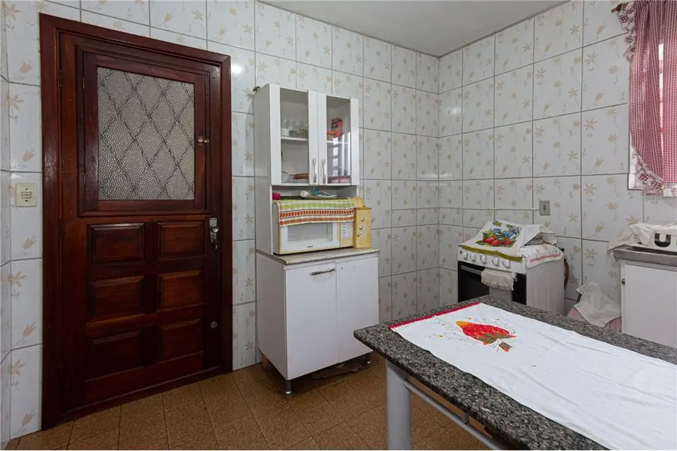 Foto 8 de Casa com 3 quartos à venda, 150m2 em Jardim Itu, Porto Alegre - RS