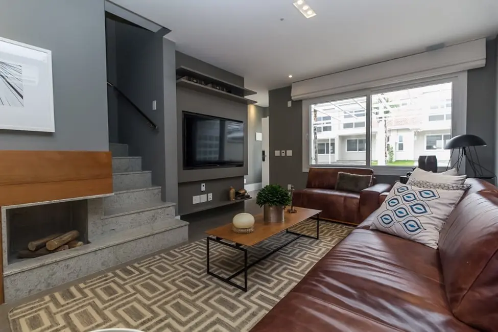 Foto 4 de Casa com 3 quartos à venda, 155m2 em Vila Nova, Porto Alegre - RS