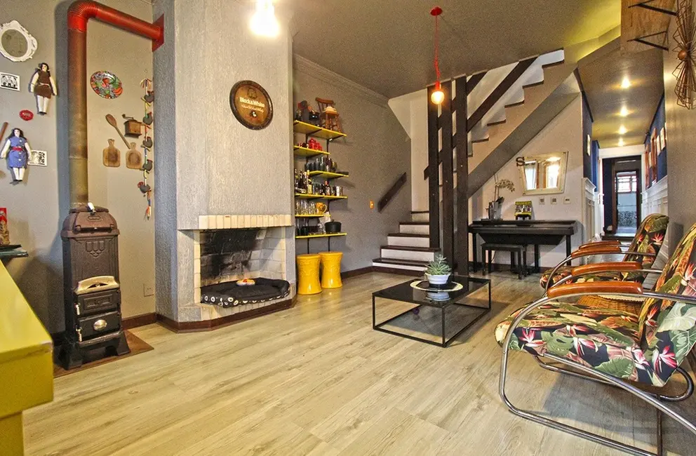 Foto 3 de Apartamento com 4 quartos à venda, 195m2 em Chácara das Pedras, Porto Alegre - RS