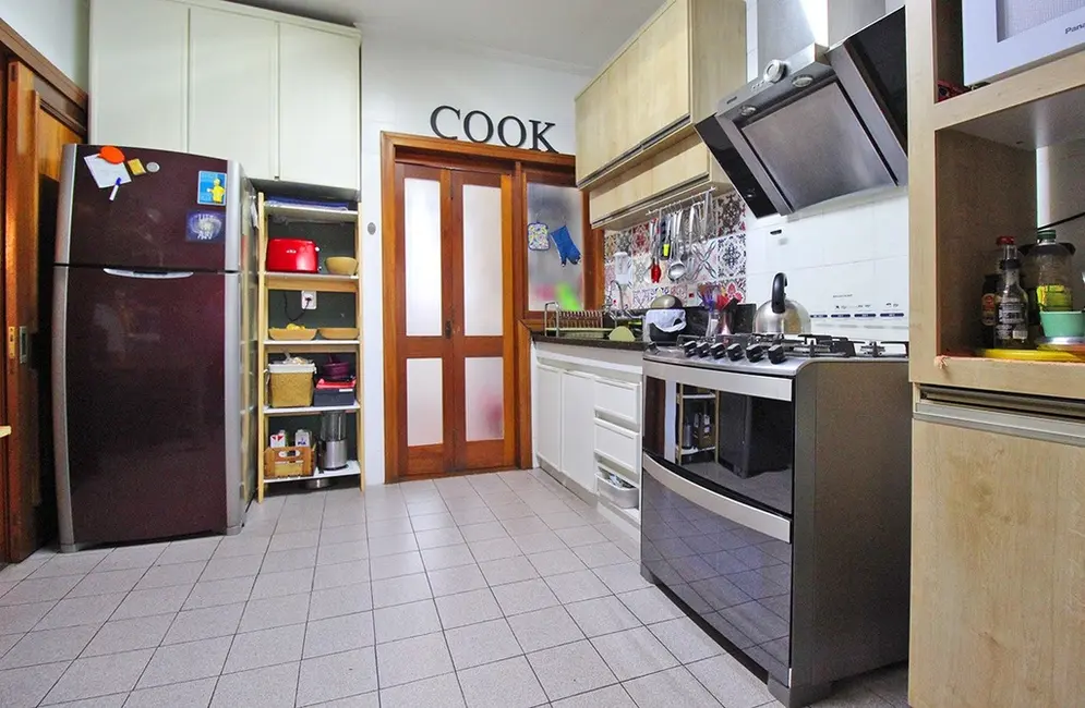 Foto 4 de Apartamento com 4 quartos à venda, 195m2 em Chácara das Pedras, Porto Alegre - RS