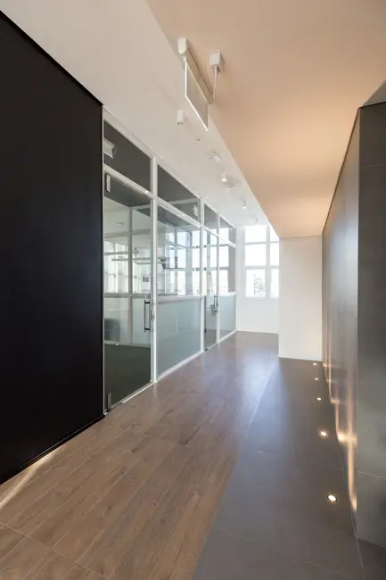 Apartamento com 3 quartos à venda, 99m2 em Passo da Areia, Porto Alegre - RS - imagem 9 Foto 9 de Apartamento com 3 quartos à venda, 99m2 em Passo da Areia, Porto Alegre - RS