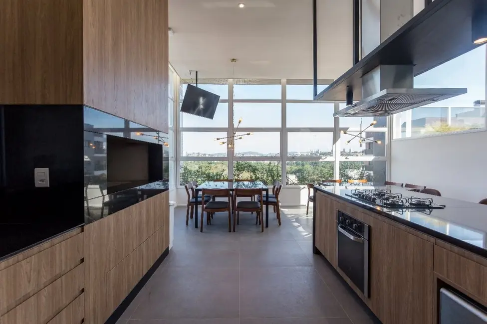 Foto 1 de Apartamento com 3 quartos à venda, 99m2 em Passo da Areia, Porto Alegre - RS