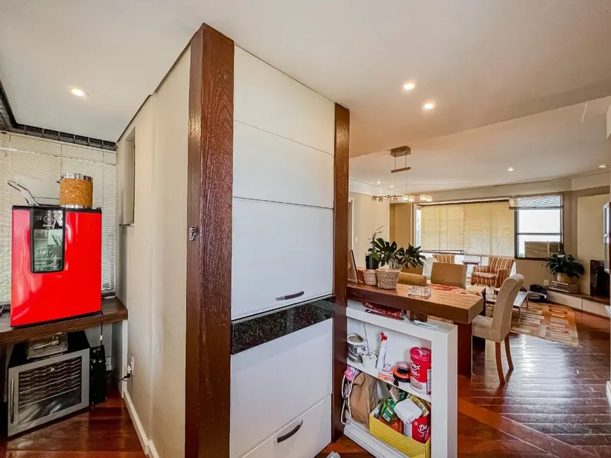 Foto 9 de Apartamento com 3 quartos à venda, 121m2 em Bela Vista, Porto Alegre - RS