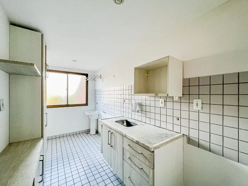 Apartamento com 3 quartos à venda, 73m2 em Chácara das Pedras, Porto Alegre - RS - imagem 6 Foto 6 de Apartamento com 3 quartos à venda, 73m2 em Chácara das Pedras, Porto Alegre - RS