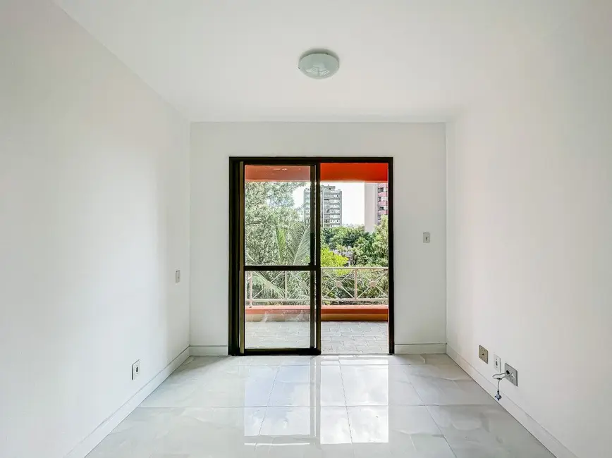 Apartamento com 3 quartos à venda, 73m2 em Chácara das Pedras, Porto Alegre - RS - imagem 4 Foto 4 de Apartamento com 3 quartos à venda, 73m2 em Chácara das Pedras, Porto Alegre - RS