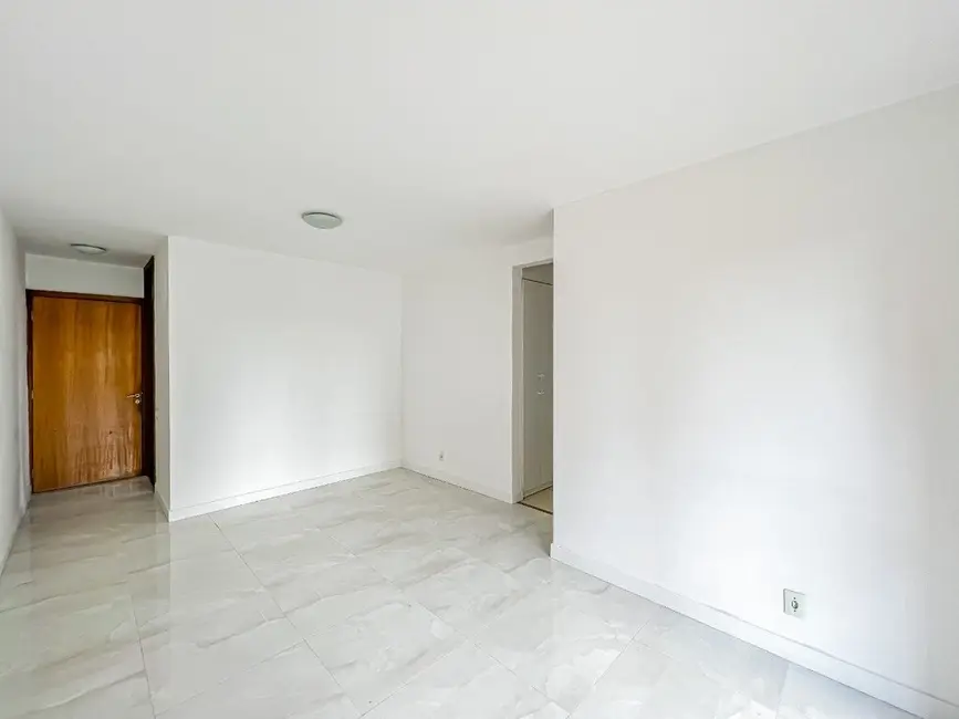 Apartamento com 3 quartos à venda, 73m2 em Chácara das Pedras, Porto Alegre - RS - imagem 5 Foto 5 de Apartamento com 3 quartos à venda, 73m2 em Chácara das Pedras, Porto Alegre - RS