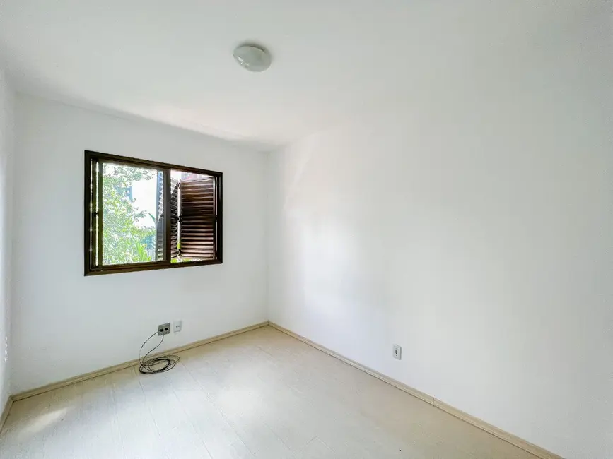 Apartamento com 3 quartos à venda, 73m2 em Chácara das Pedras, Porto Alegre - RS - imagem 7 Foto 7 de Apartamento com 3 quartos à venda, 73m2 em Chácara das Pedras, Porto Alegre - RS