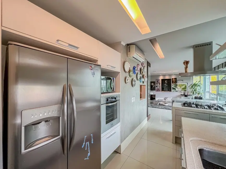 Foto 8 de Apartamento com 2 quartos à venda, 122m2 em Boa Vista, Porto Alegre - RS