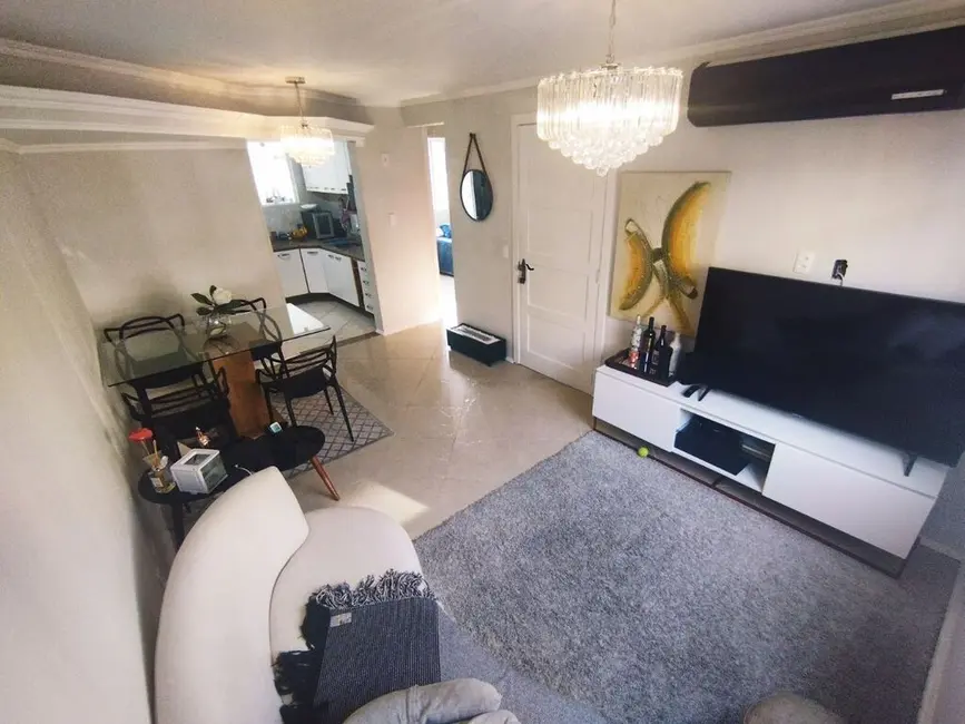 Foto 2 de Casa com 4 quartos à venda, 84m2 em Humaitá, Porto Alegre - RS