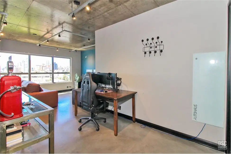 Apartamento com 2 quartos à venda, 69m2 em Petrópolis, Porto Alegre - RS - imagem 5 Foto 5 de Apartamento com 2 quartos à venda, 69m2 em Petrópolis, Porto Alegre - RS