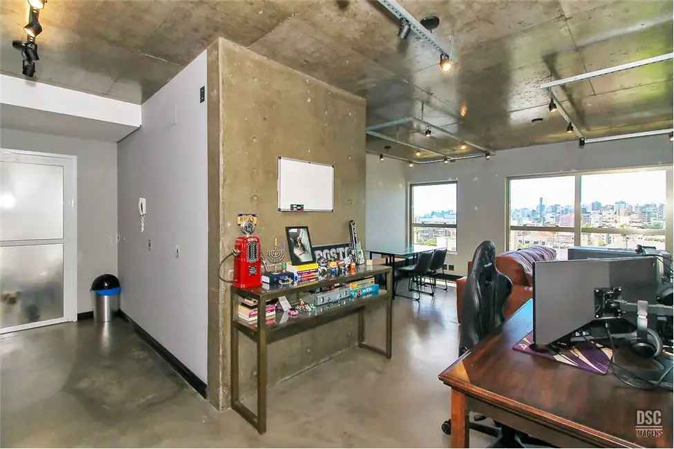 Apartamento com 2 quartos à venda, 69m2 em Petrópolis, Porto Alegre - RS - imagem 3 Foto 3 de Apartamento com 2 quartos à venda, 69m2 em Petrópolis, Porto Alegre - RS