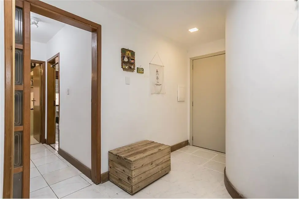 Apartamento com 2 quartos à venda, 120m2 em Jardim Botânico, Porto Alegre - RS - imagem 4 Foto 4 de Apartamento com 2 quartos à venda, 120m2 em Jardim Botânico, Porto Alegre - RS