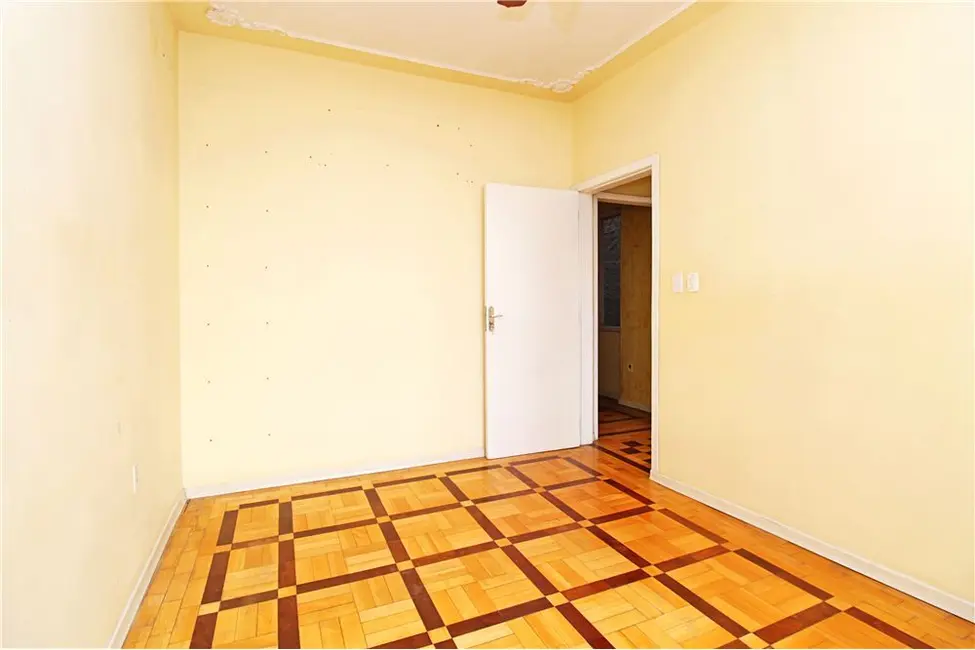 Foto 9 de Apartamento com 2 quartos à venda, 67m2 em Santana, Porto Alegre - RS