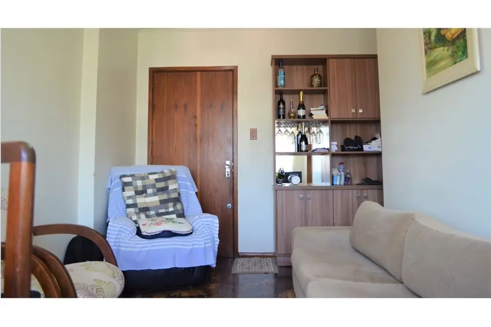 Foto 1 de Apartamento com 2 quartos à venda, 54m2 em Passo da Areia, Porto Alegre - RS