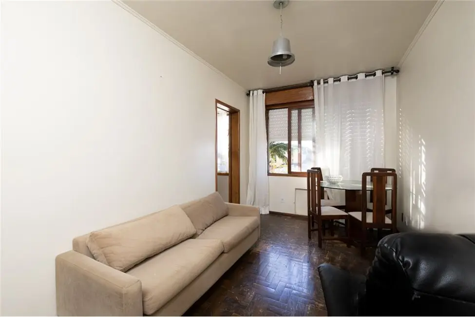 Foto 5 de Apartamento com 2 quartos à venda, 54m2 em Passo da Areia, Porto Alegre - RS