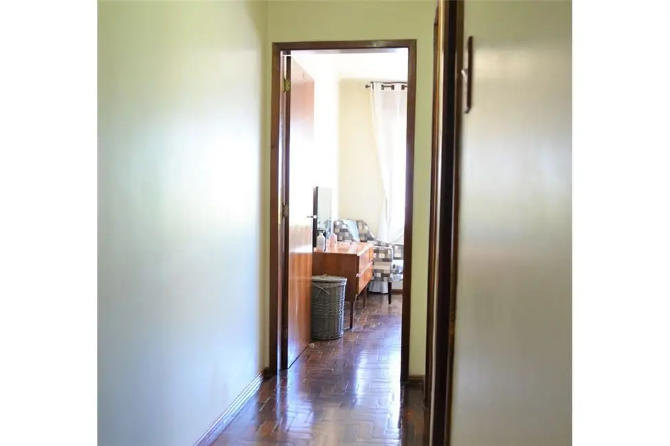 Foto 8 de Apartamento com 2 quartos à venda, 54m2 em Passo da Areia, Porto Alegre - RS