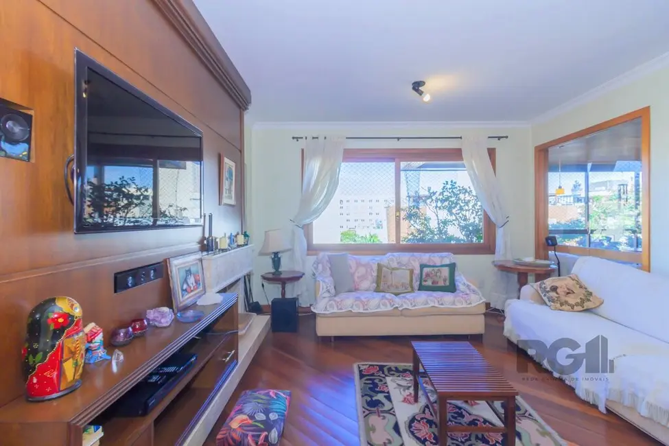 Foto 3 de Apartamento com 3 quartos à venda, 190m2 em Auxiliadora, Porto Alegre - RS