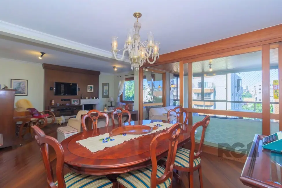 Foto 7 de Apartamento com 3 quartos à venda, 190m2 em Auxiliadora, Porto Alegre - RS