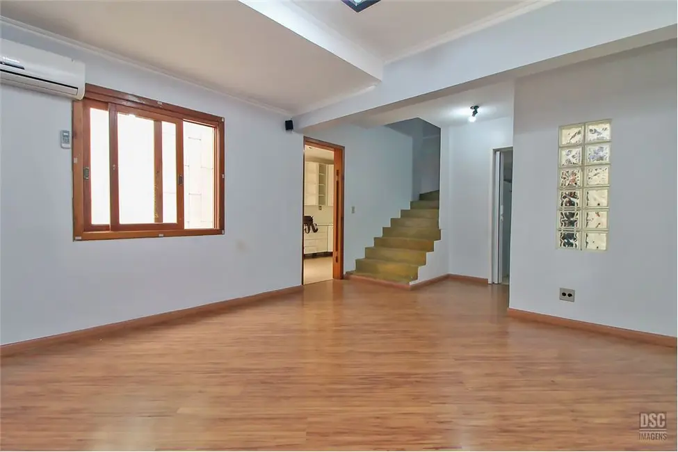 Foto 3 de Casa com 3 quartos à venda, 138m2 em Cristal, Porto Alegre - RS