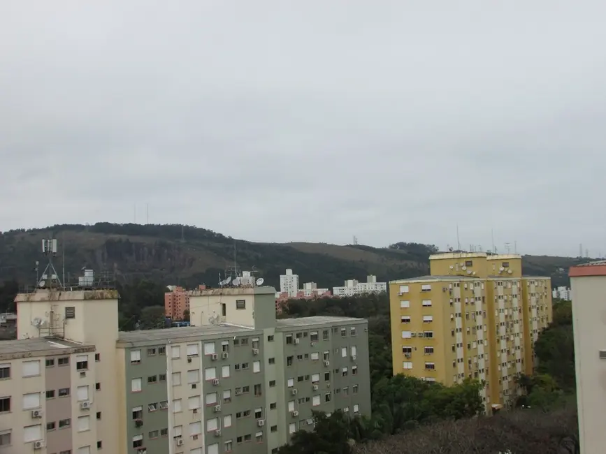 Foto 3 de Apartamento com 3 quartos à venda, 80m2 em Jardim Sabará, Porto Alegre - RS