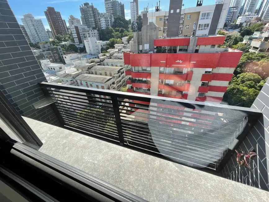 Foto 3 de Apartamento com 1 quarto à venda, 112m2 em Rio Branco, Porto Alegre - RS