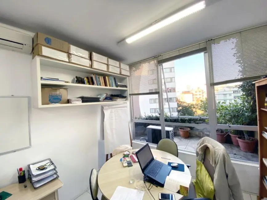 Foto 3 de Sala Comercial à venda, 36m2 em Petrópolis, Porto Alegre - RS
