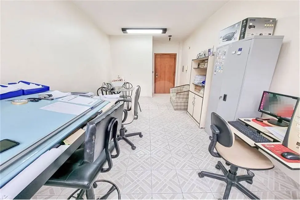 Sala Comercial à venda, 24m2 em Menino Deus, Porto Alegre - RS - imagem 4 Foto 4 de Sala Comercial à venda, 24m2 em Menino Deus, Porto Alegre - RS