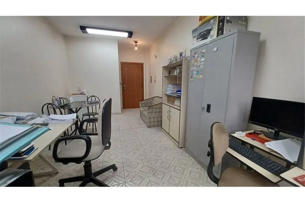 Sala Comercial à venda, 24m2 em Menino Deus, Porto Alegre - RS - imagem 6 Foto 6 de Sala Comercial à venda, 24m2 em Menino Deus, Porto Alegre - RS