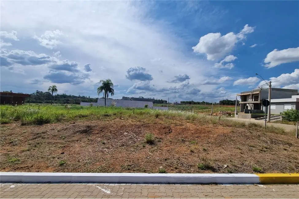 Foto 7 de Terreno / Lote à venda, 360m2 em Nova Santa Rita - RS